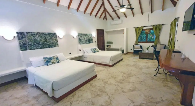 Полулюкс Cariblue Beach and Jungle Resort
