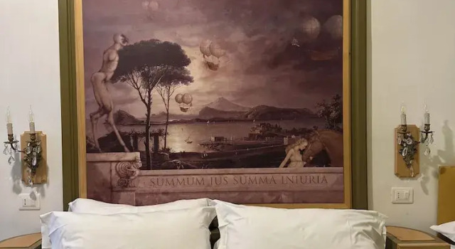 Suite La Bella Napoli B&B