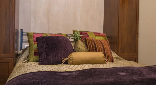 Cimino Luxury Villas, Rezervasyon Otel Limonta Lombardiya