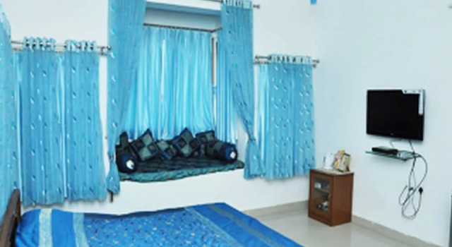 Devendra Garh, Boek Hotel Hotels in Rajasthan met zwembad, Zwembad