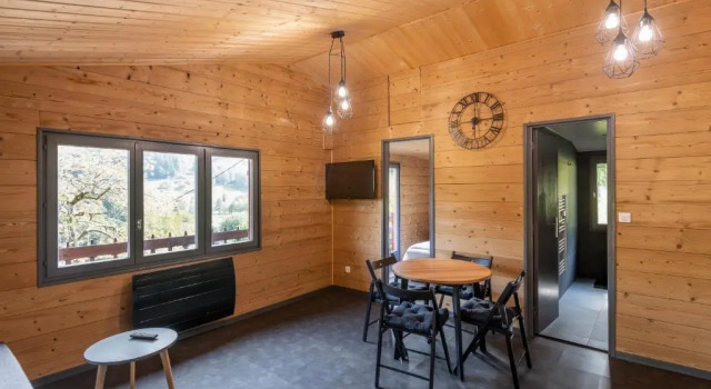 Chalet du Faubourg & Jacuzzi privatif, Забронировать Шале Виллы Вогезы, Вилла