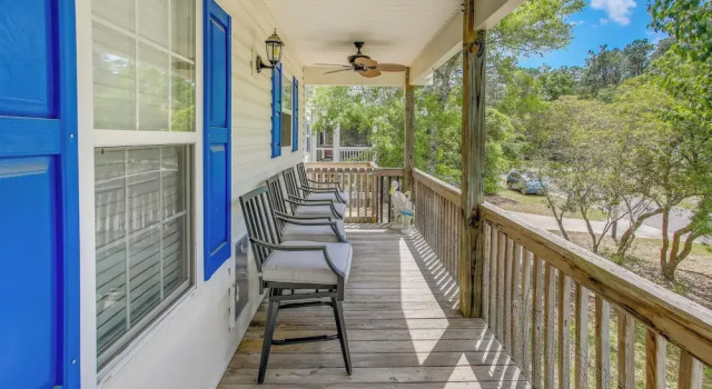 Charming Oak Island Home 1 Mi to Beach!