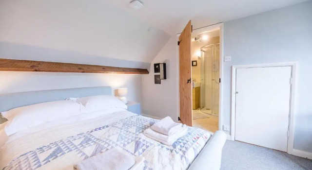 Red House Loft East Green Air Manage Suffolk, Book Hotel 3-stjernede hoteller i Saxmundham, 3*