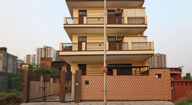 OYO 12774 Akash Residency