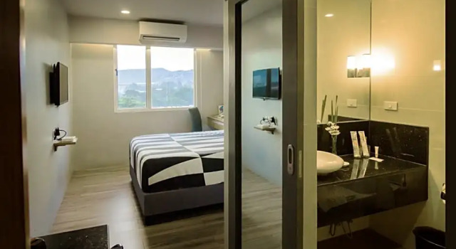 Номер Deluxe Cebu Hotel Plus
