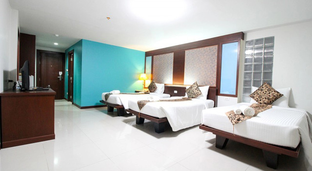 Семейный люкс Convenient Grand Hotel