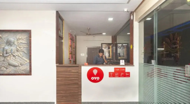 Sri Surya Guest Inn By OYO Rooms