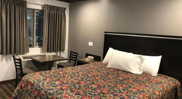 Номер Standard Starlight Inn South El Monte