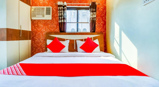 Люкс Standard OYO 69311 Shiva Inn