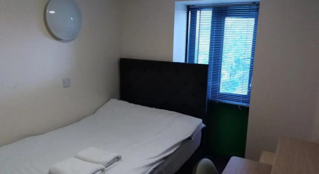 Trigg Hall, Varaa Huoneisto Asunnot kohteessa Merseyside, Huoneisto