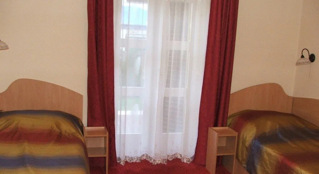 Siesta Club Hotel, Varaa Hotelli Harkány Baranya