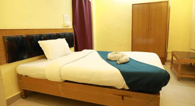 Sravanthy Inn, Rezervovat Hotel Hotely v Andhra Pradesh s parkováním, Parkování