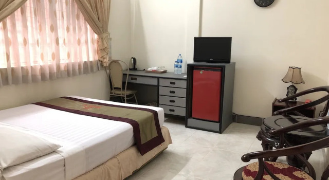 Angel Golden Hotel, Забронировать Отель Отели Куан-Бинь-Тхань с завтраком, Завтраки