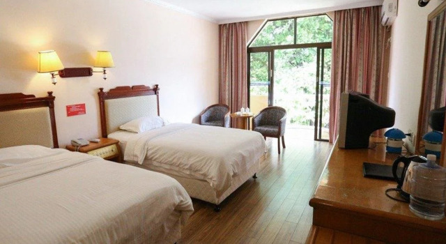 Zhuhai Yujingwan Holiday Hotel, Забронировать Отель Чжухай Гуандун