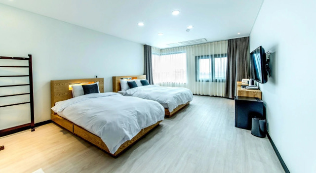 Nine Boutique Hotel, Забронировать Бутик-отель Отели Согвипхо 3 звезды, рядом с Saeyeongyo Bridge, 3*
