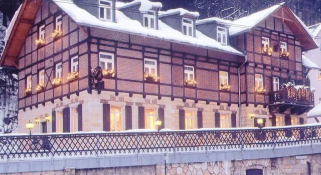 Hotel Forsthaus, Забронировать Отель  