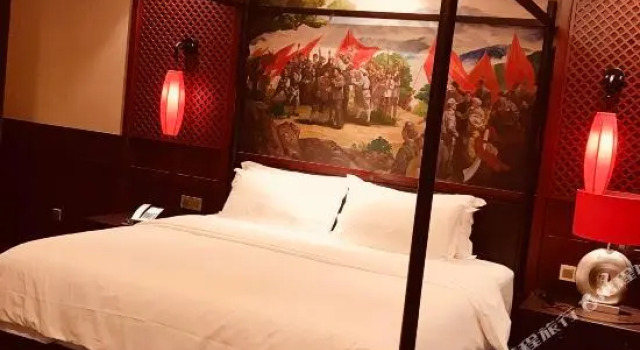 Pengba Shilixiang Hotel, Rezervovat Hotel Luding Sichuan
