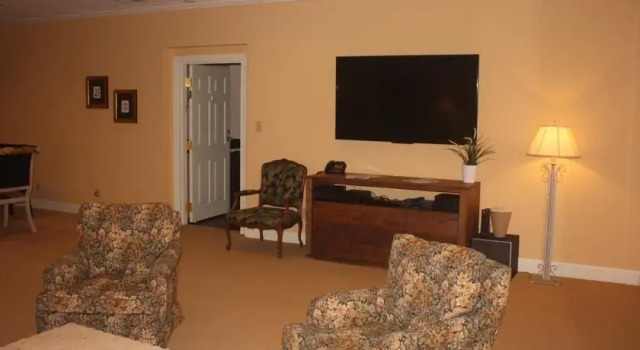 Blue Ridge Golf Cottage, Забронировать Дом для отпуска Виллы Дарем, Вилла
