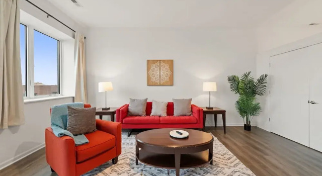 Апартаменты Modern 3BR Near McCormick & South Loop