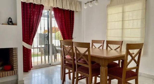 House Pauline 3 bed Poolside Private Garden M-5, Забронировать Дом для отпуска Виллы Марбелья, рядом с Художественный музей Ralli, Вилла