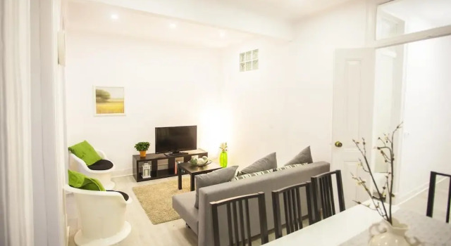 Lisbon Amazing Castel View Apartment, Забронировать Апартаменты/квартира Апартаменты Лиссабона, рядом с Feira da Ladra, Апартаменты/квартира