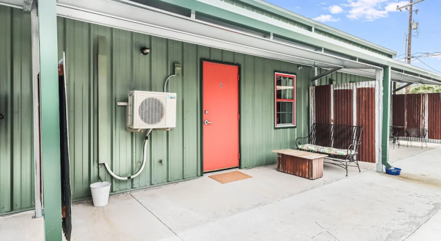Коттедж Casas Coastal Experience Cabin B 1 Bedroom Cottage by RedAwning