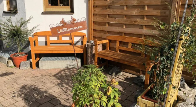 Апартаменты Ferienhaus Ferienwohnung Aretsried