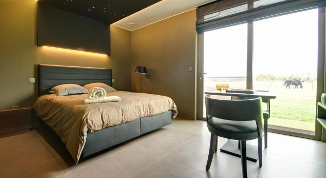B&B Finis terrae, Rezerwuj Bed and Breakfast Hotele w Bruksela z parkingiem, Parking