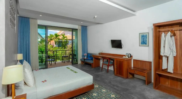 Двухместный номер Premier с балконом и с видом на бассейн Tanei Angkor Resort and Spa