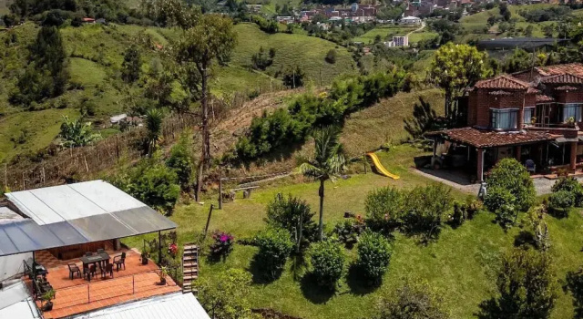 Suite Gold Rocks Glamping, Prenota Campeggio El Peñol Antioquia