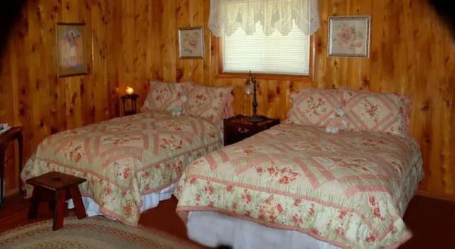 Big Creek Meadow Ranch, Book Hotel Pine Mountain Lake USA
