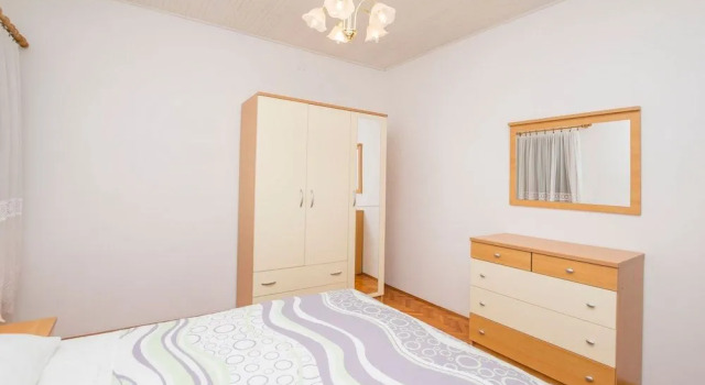 Apartments Tome, Prenota Appartamento Povljana (Pogliana) 