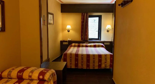 Трёхместный номер Standard Hotel Aran La Abuela