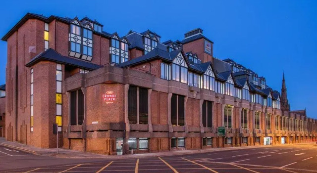 Полулюкс Crowne Plaza Chester by IHG