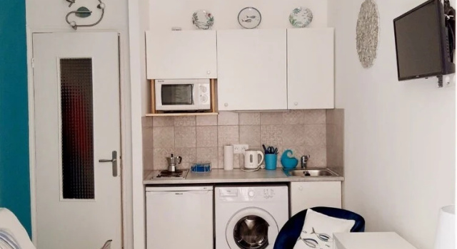 Petit studio charmant - Hyper centre, Забронировать Отель Ницца Приморские Альпы, рядом с Набережная Соединенных Штатов
