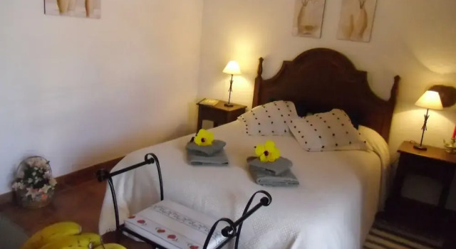 Коттедж Finca El Picacho Apartments in the countryside 2 Km from the beach
