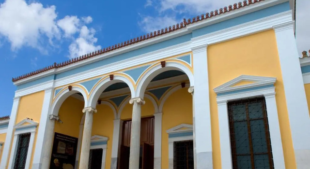 Arethousa Hotel, Prenota Hotel Katakolon Elide