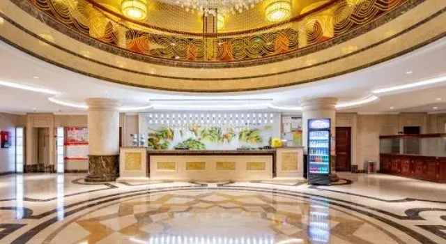 Jingcheng Hotel (Linyi Tongda Road Taisheng Square), Prenota Hotel Hotel a Shandong con parcheggio, Parcheggio