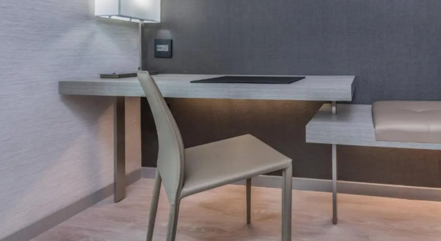 Номер Standard AC Hotel by Marriott Charlotte City Center