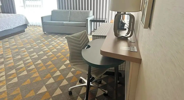 Люкс Holiday Inn Toronto Airport East by IHG