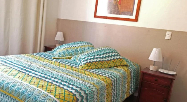 Plaza Paris, Buchen Sie Hotel SPA-Hotels in Metropolitan Region, in der Nähe von Plaza de la Constitución, SPA