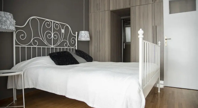 Amazing Renovated Penthouse In Pagkrati