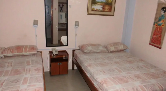 Четырёхместный номер Standard Hotel Francisco II