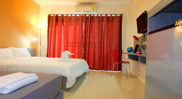 The Pride, Rezervovat Hotel Hotely v Central Thailand s parkováním, Parkování