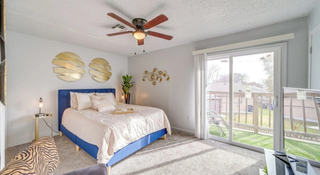 5 Mi to Route 66 Fun! Tulsa Towhome w/ Game Room, Book Lejlighed Lejligheder i Tulsa, Lejlighed