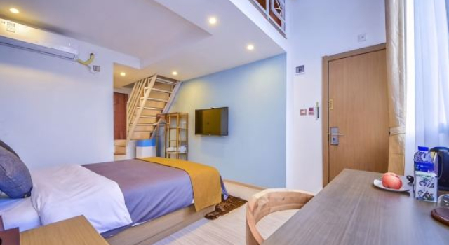Семейный номер Standard Дуплекс Floral Hotel Dali Honglongjing Junrui