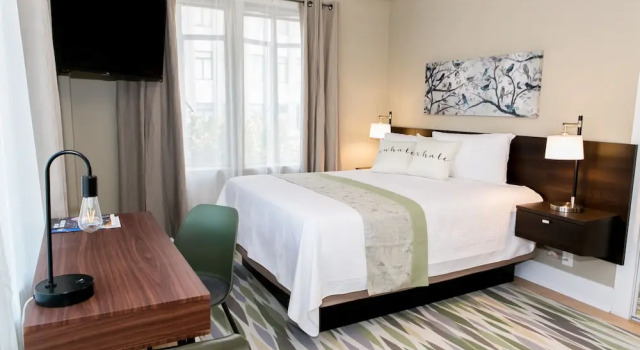 Студия Hotel Metropolitan