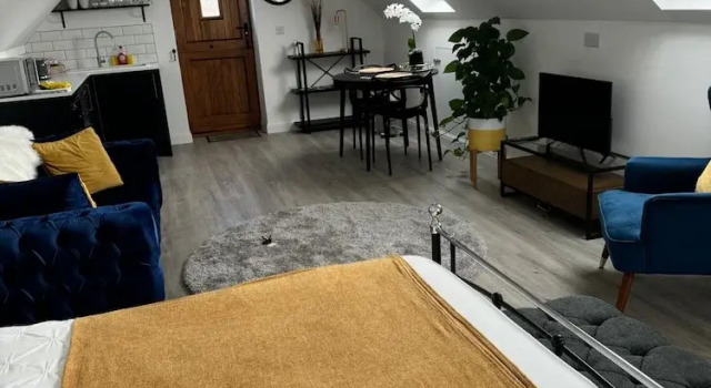 Tranquil Loft Apartment Overlooking Countryside, Забронировать Апартаменты/квартира Апартаменты Исторического графства Суссекса, Апартаменты/квартира