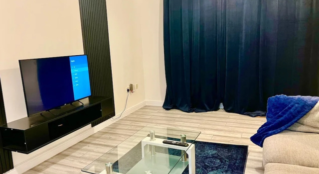 Modern Renovated 2-bedroom House
