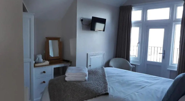 Двухместный номер Standard с балконом и с видом на море Breakers Guest House